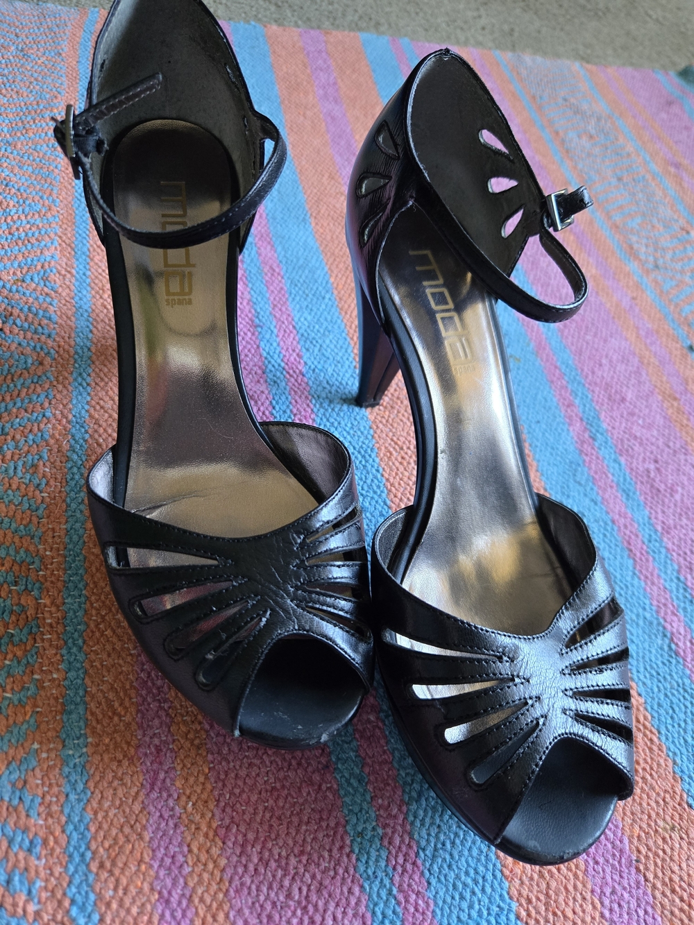 Moda Spana Black Peep-Toe Ankle-Strap Heels